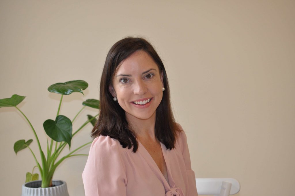 Alison2